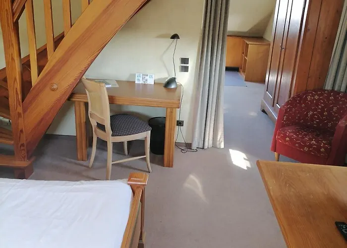 Logis Hotel Aux Comtes De Hanau