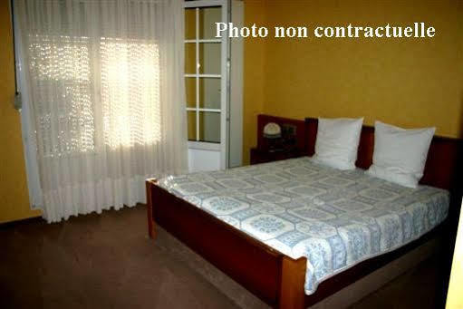Logis Aux Comtes De Hanau Hotel